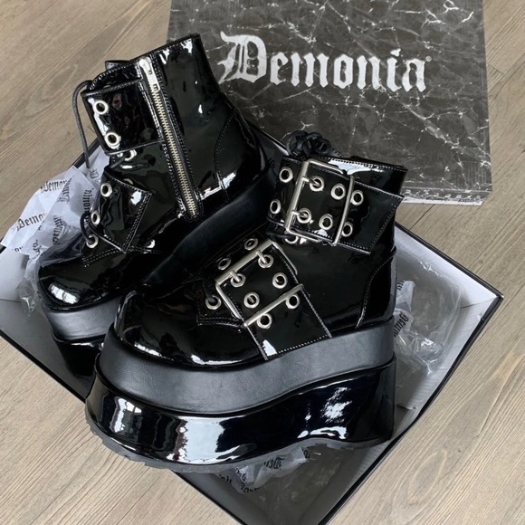 Demonia Shoes - Demonia Bear 104